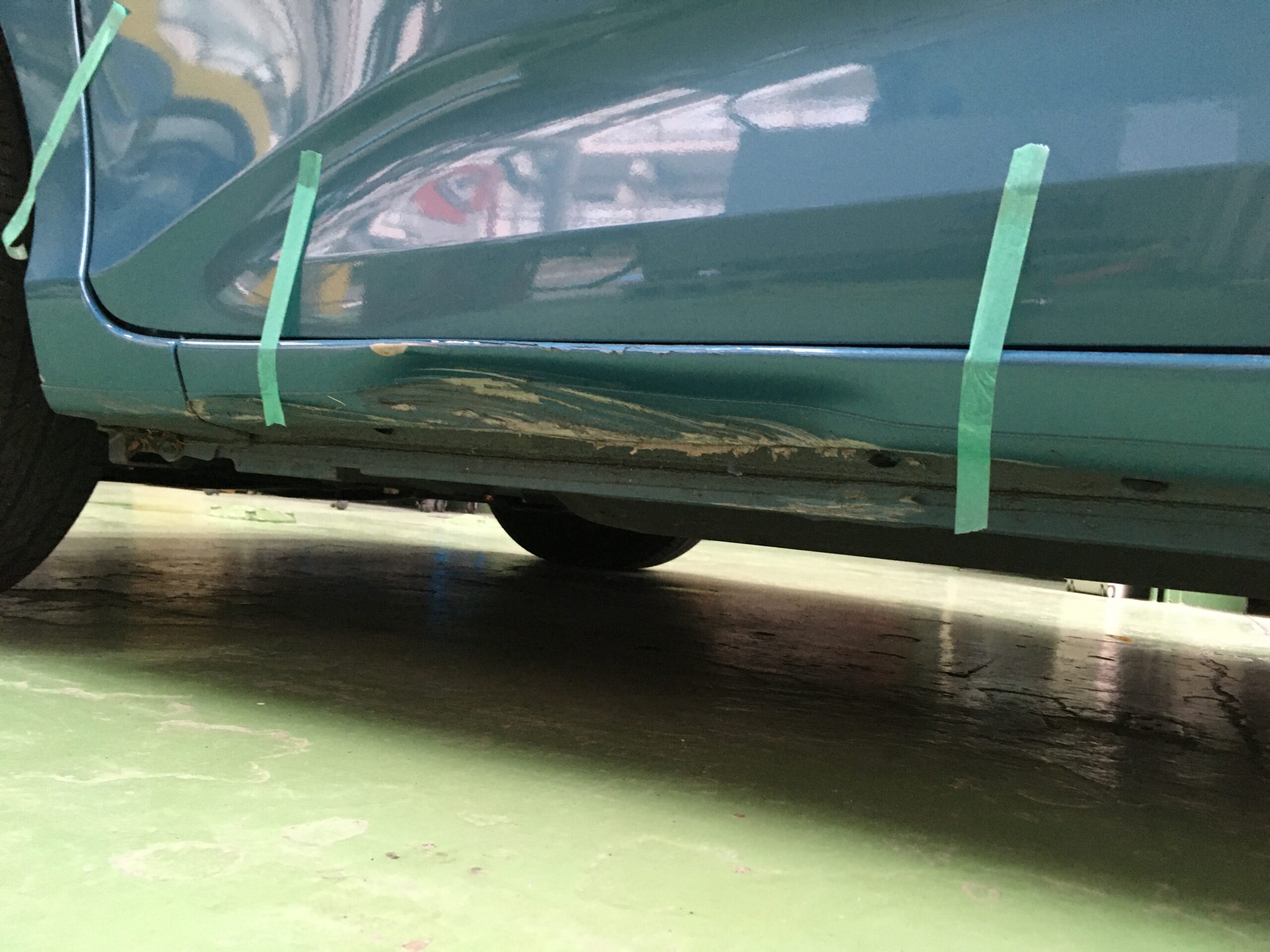 フリード／新品部品と板金塗装でしっかり保険修理！事故車にならない 